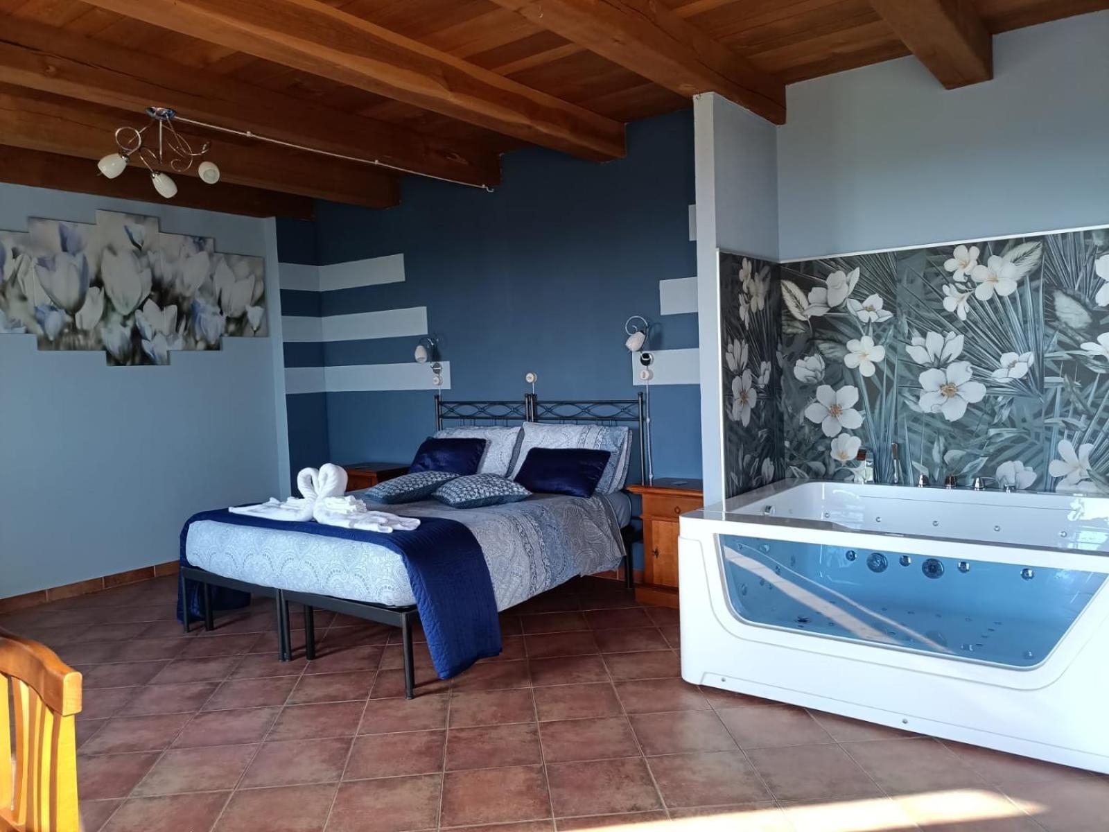 Bed and Breakfast Da Fabiana Bossolasco Екстер'єр фото