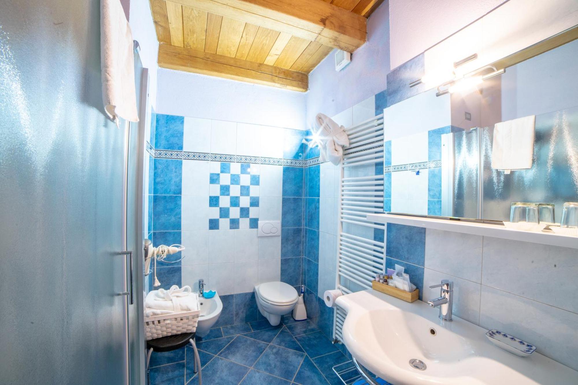 Bed and Breakfast Da Fabiana Bossolasco Екстер'єр фото