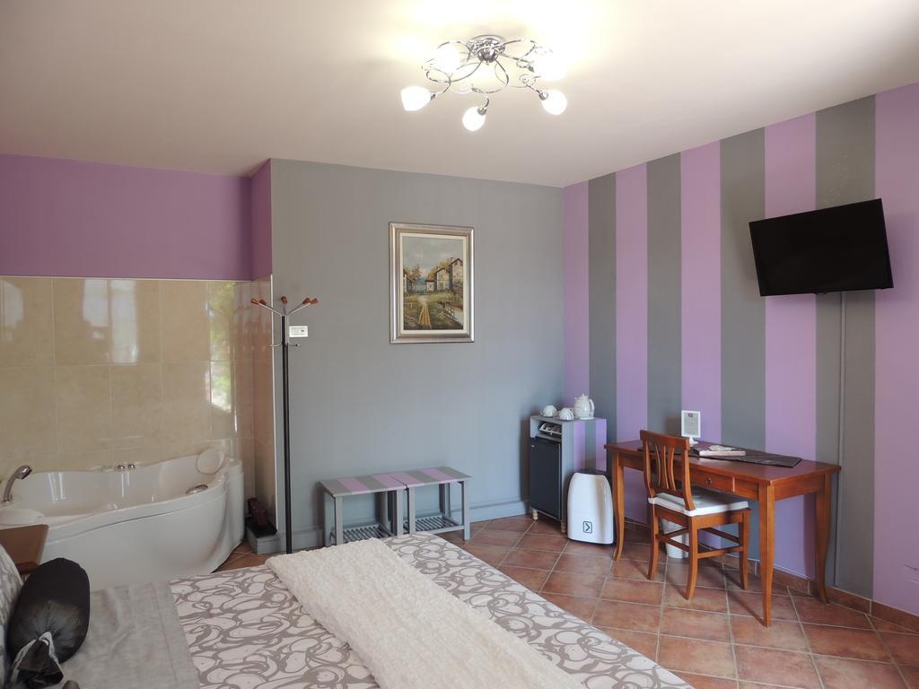 Bed and Breakfast Da Fabiana Bossolasco Екстер'єр фото