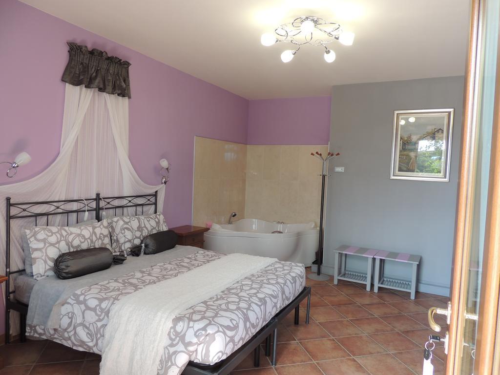 Bed and Breakfast Da Fabiana Bossolasco Екстер'єр фото