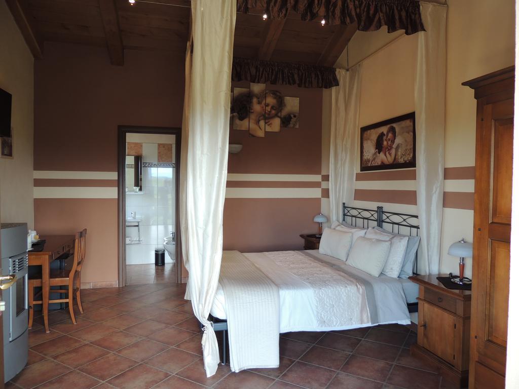 Bed and Breakfast Da Fabiana Bossolasco Екстер'єр фото